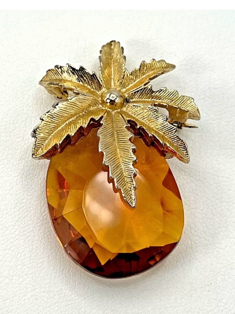 vintage EUC Sarah Coventry
"Autumn Haze" pineapple brooch 1966